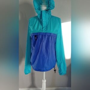 Patagonia Turquoise and Light Blue Jacket